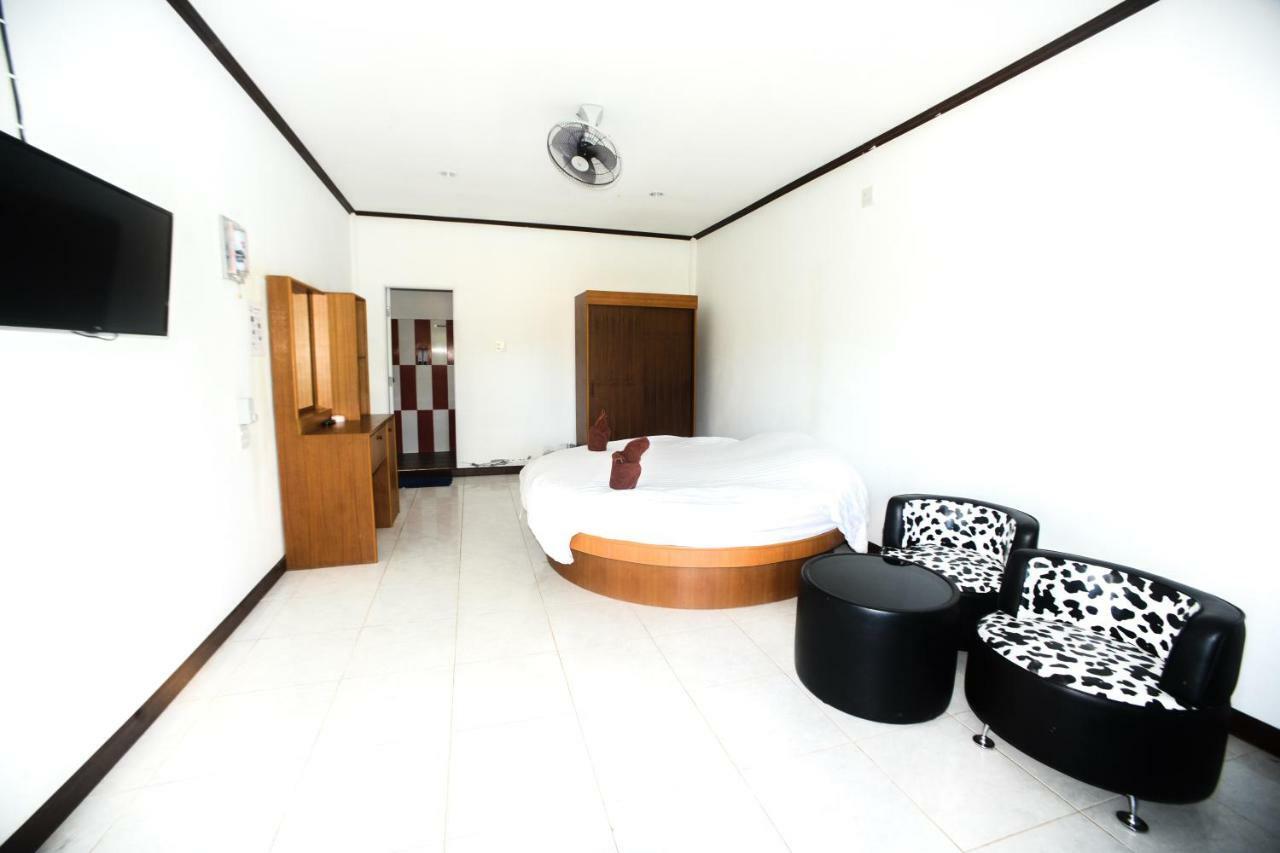 Hotel Carabao Diving Ko Tao Exterior foto